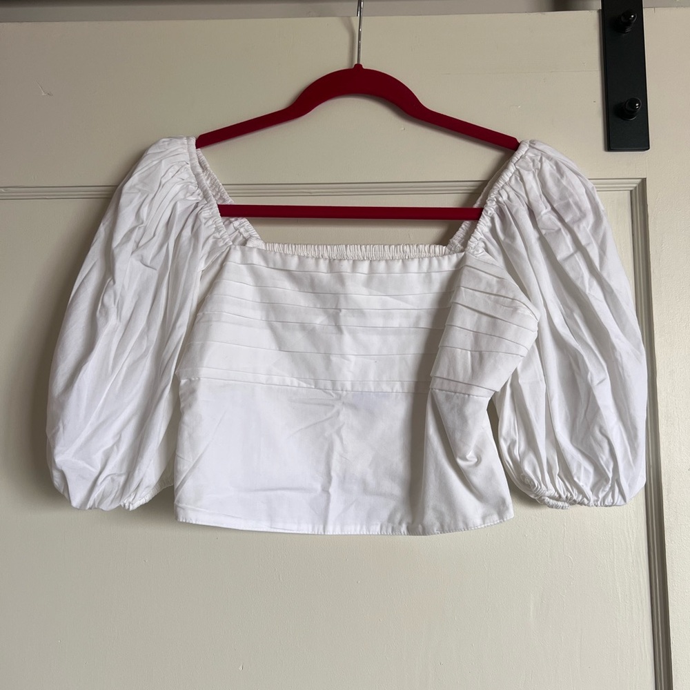 NWT ABERCROMBIE Top